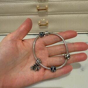 Pandora silver bracel